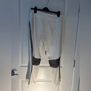 Dkny Joggers w/wind proof inner legging liner, black mesh design details